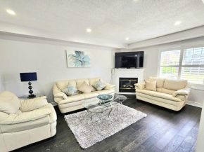 Beautiful 3 bedroom Entire detached home